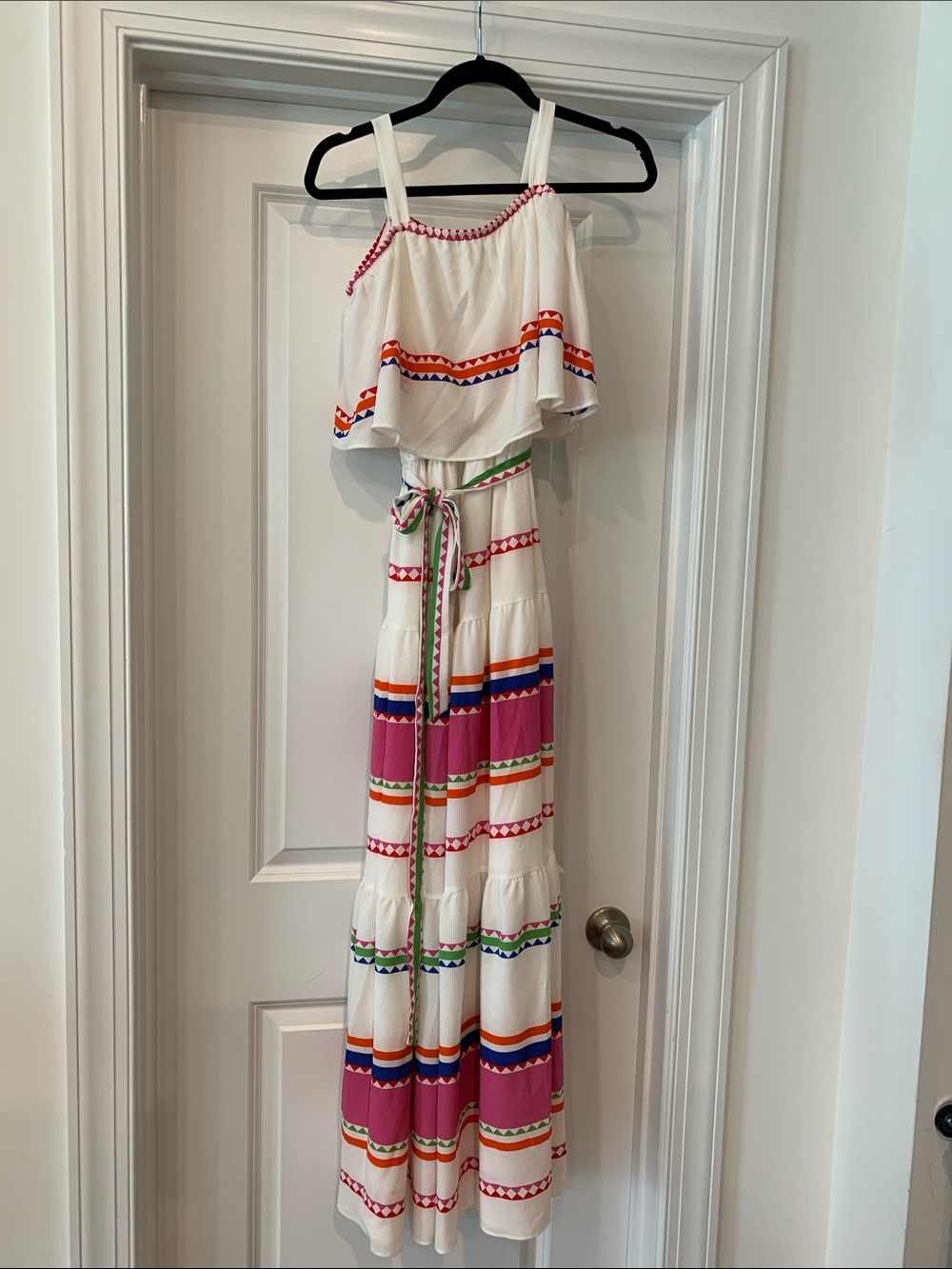 Violet Weekend White Maxi Dress with colorful trim striped, belted M NWOT